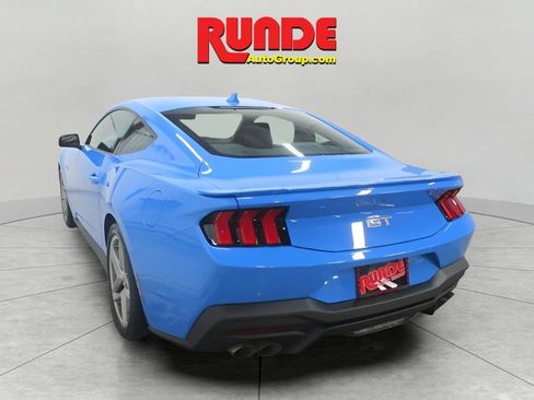 Used 2024 Ford Mustang GT Premium RWD image 3