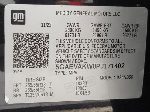 Used 2023 Buick Enclave Essence w/ LPO, Luxury Package image 29