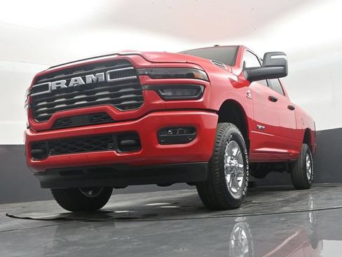 New 2026 RAM 2500 Big Horn AWD/4WD image 46