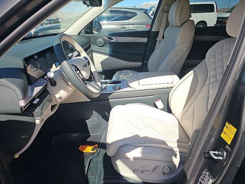 Used 2026 Genesis GV80 3.5T Prestige image 6