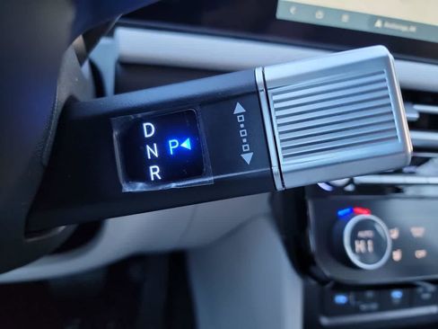 New 2026 Hyundai Tucson Limited image 18