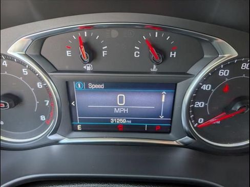 Used 2023 GMC Acadia SLE w/ Driver Convenience Package FWD image 21