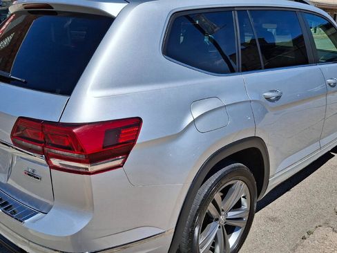 Used 2019 Volkswagen Atlas SE w/ Towing Package AWD/4WD image 6