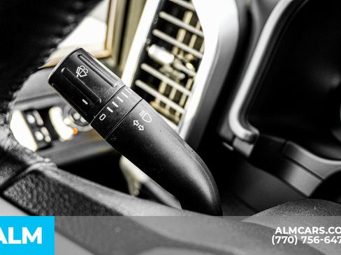 Used 2017 Ford F150 Lariat image 29