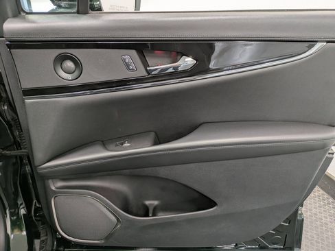 Used 2021 Lincoln Nautilus Reserve w/ Cargo Utility Package image 27