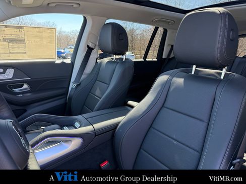 New 2026 Mercedes-Benz GLS 450 4MATIC image 13