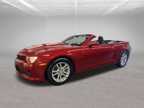 Used 2015 Chevrolet Camaro LT RWD image 29