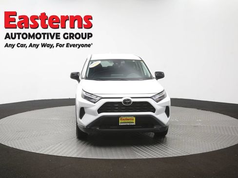 Used 2023 Toyota RAV4 LE AWD/4WD image 51