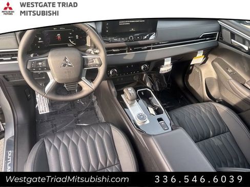 New 2026 Mitsubishi Outlander SEL FWD image 12