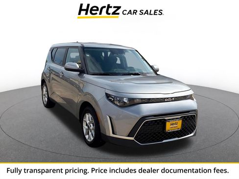 Used 2025 Kia Soul LX w/ LX Technology Package FWD image 1