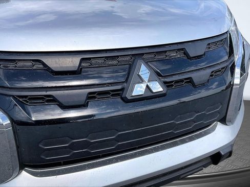 Used 2022 Mitsubishi Outlander Sport SE AWD/4WD image 28