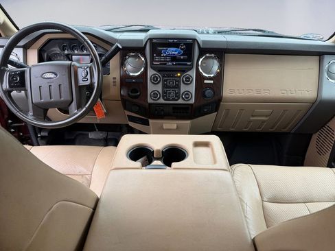 Used 2015 Ford F250 Lariat RWD image 13