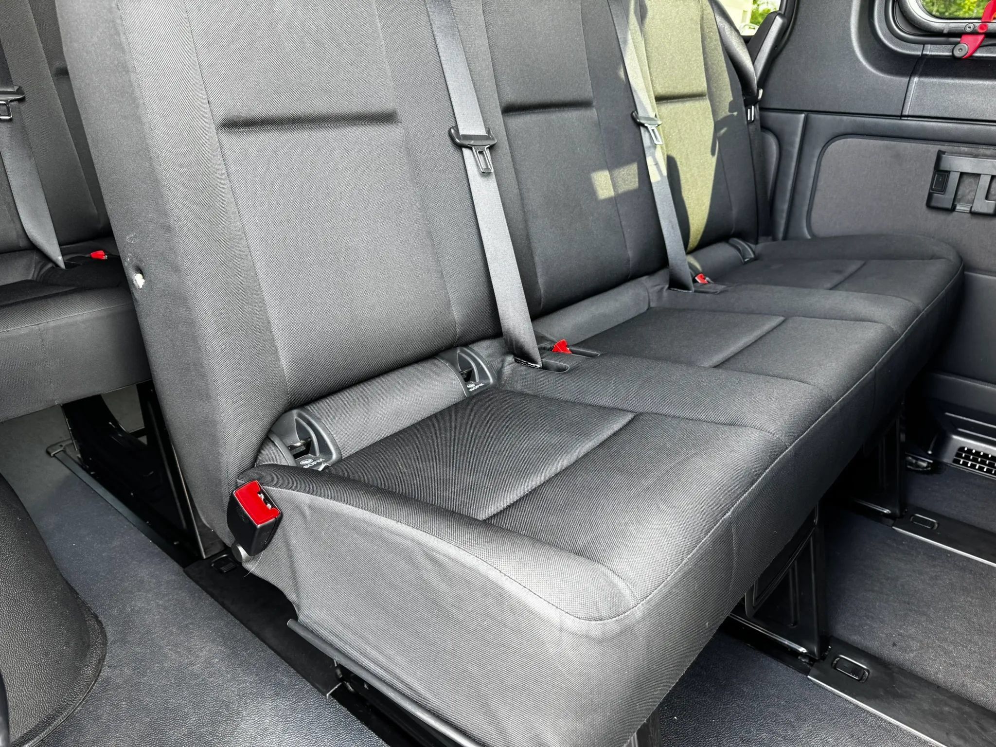 Used 2024 Mercedes-Benz Sprinter 2500 image 16