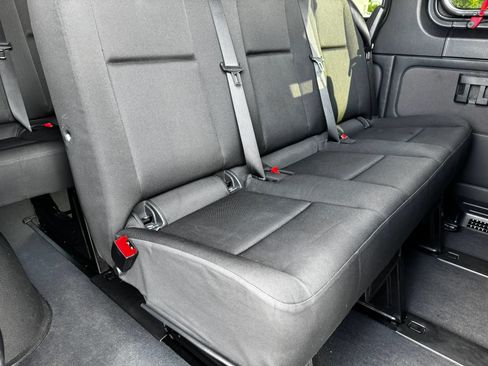 Used 2024 Mercedes-Benz Sprinter 2500 image 16
