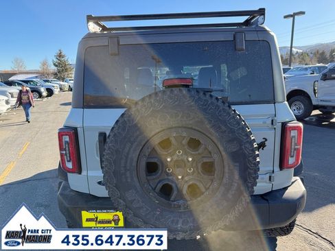 Used 2023 Ford Bronco Wildtrak image 5