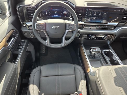 New 2026 Chevrolet Silverado 1500 High Country w/ Midnight Edition AWD/4WD image 9