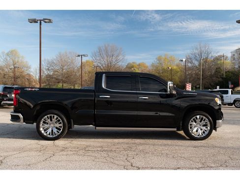 Used 2023 Chevrolet Silverado 1500 LTZ w/ Technology Package image 8