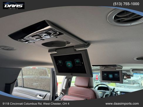 Used 2019 Chevrolet Suburban Premier w/ Premier Plus Edition AWD/4WD image 29