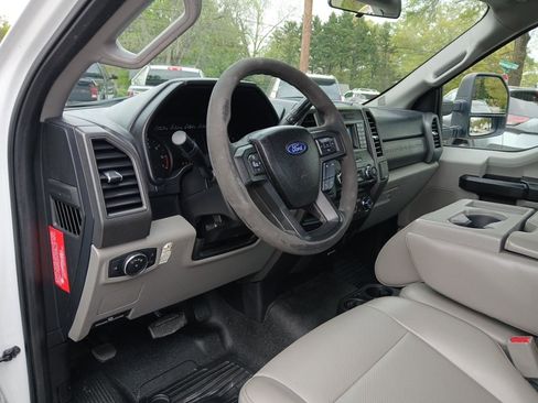 Used 2017 Ford F250 XL image 15