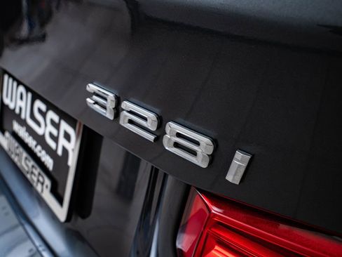 Used 2016 BMW 328i Sedan RWD image 16