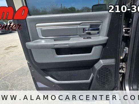 Used 2015 RAM 1500 Lone Star image 32