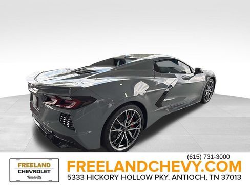 Used 2025 Chevrolet Corvette Stingray Preferred Conv w/ 2LT RWD image 2