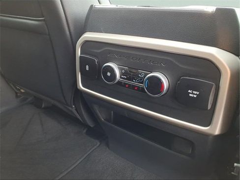 Used 2024 Ford Expedition Max Limited image 16