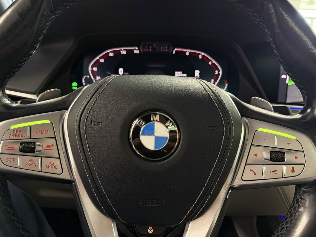 Used 2019 BMW X7 xDrive50i w/ Executive Package AWD/4WD image 17