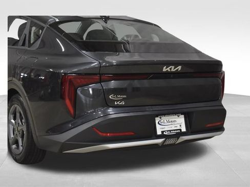 Used 2025 Kia K4 FWD image 35