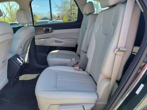 Used 2023 Kia Sorento X-Line EX image 15