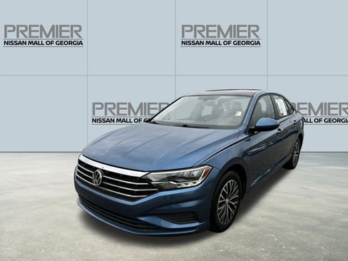 Used 2019 Volkswagen Jetta SE image 1