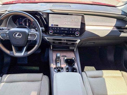 Certified 2023 Lexus RX 350 FWD w/ Accessory Package (K3) image 11
