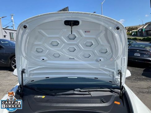 Used 2018 Tesla Model 3 Long Range image 12