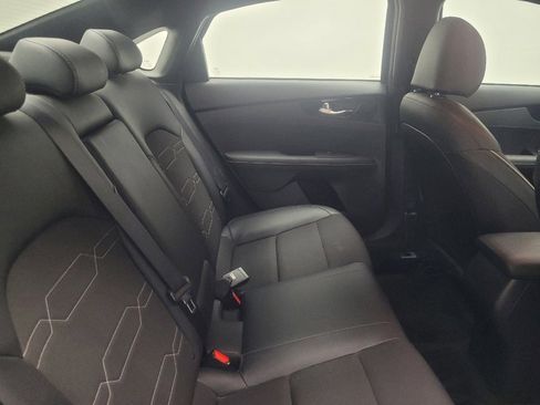 Used 2023 Kia Forte GT-Line w/ GT-Line Technology Package image 19