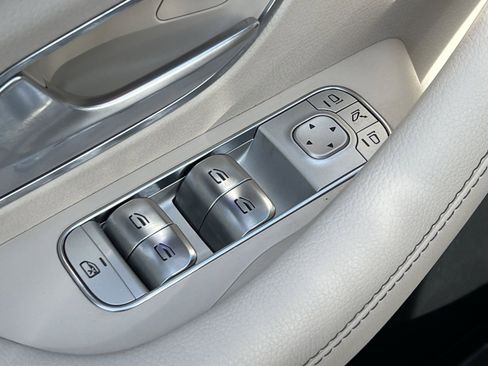 Certified 2025 Mercedes-Benz GLE 350 4MATIC image 13