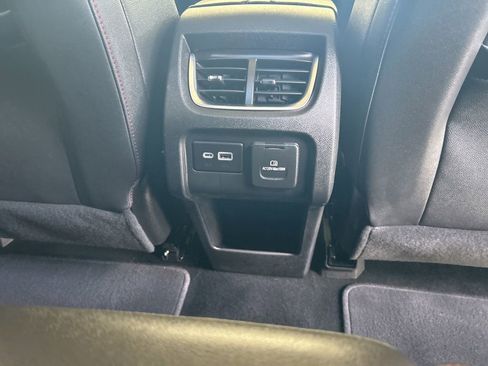 Used 2021 Chevrolet Blazer RS w/ Enhanced Convenience Package FWD image 34