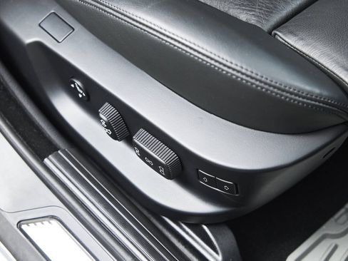 Used 2003 BMW M5 RWD image 78
