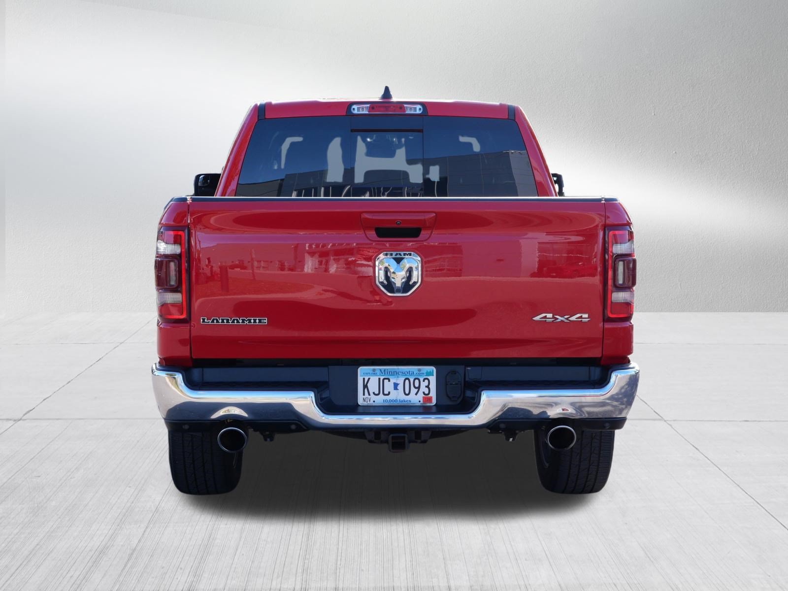 Used 2023 RAM 1500 Laramie AWD/4WD image 6