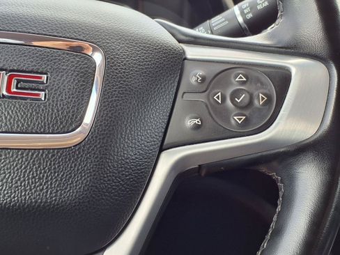 Used 2023 GMC Acadia SLT AWD/4WD image 20