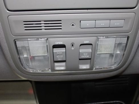 Used 2022 Honda CR-V EX-L image 36