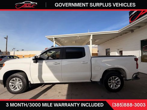 Used 2023 Chevrolet Silverado 1500 LT w/ Z71 Off-Road Package AWD/4WD image 4