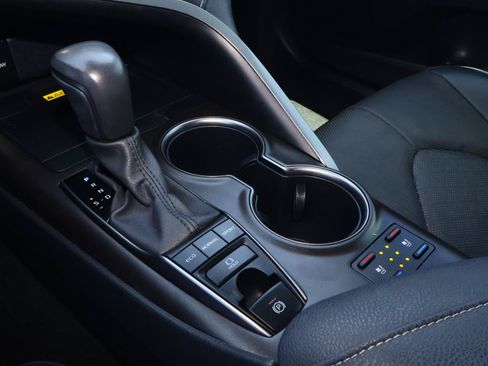 Used 2024 Toyota Camry XSE w/ Navigation Package FWD image 25