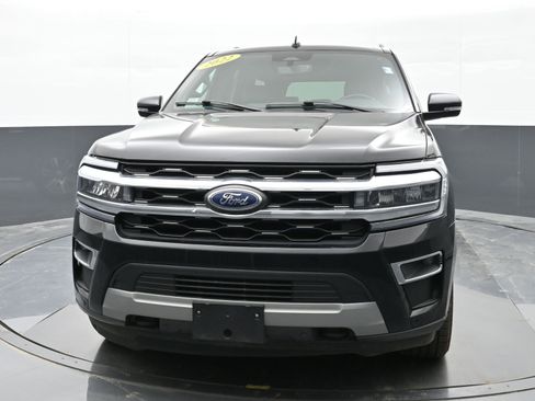 Used 2022 Ford Expedition Max Limited image 3