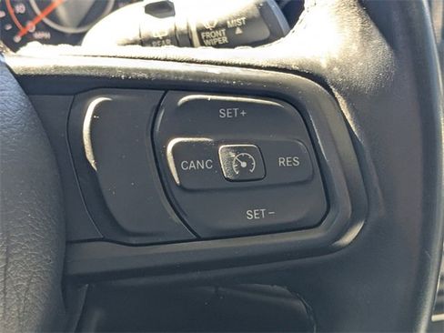 Used 2021 Jeep Wrangler Unlimited Islander image 24