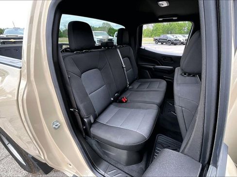 Used 2024 Chevrolet Colorado W/T image 26