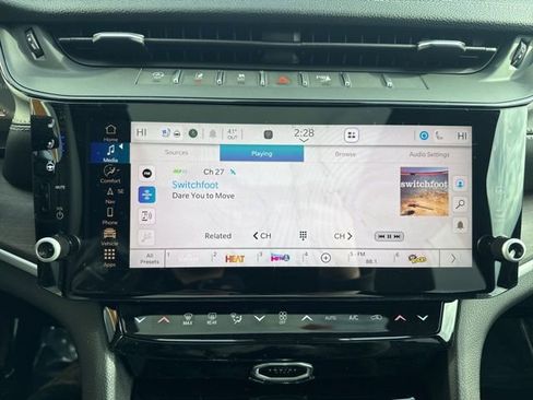 New 2026 Jeep Grand Cherokee L Limited image 18