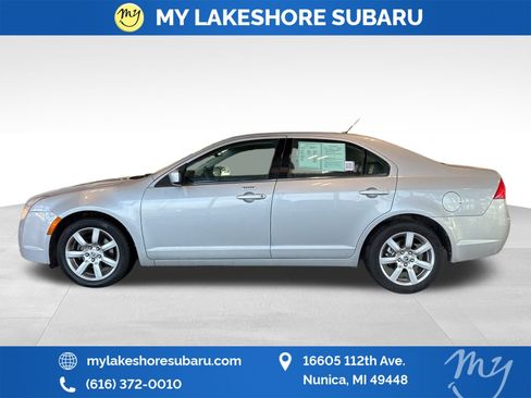 Used 2010 Mercury Milan Premier image 4