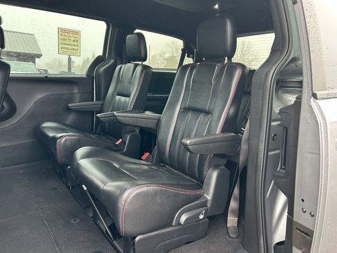 Used 2019 Dodge Grand Caravan GT image 15
