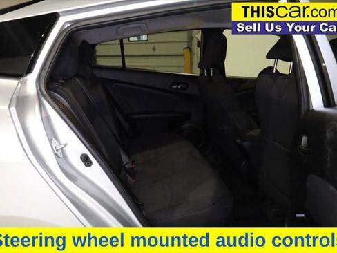 Used 2019 Toyota Prius LE FWD image 15