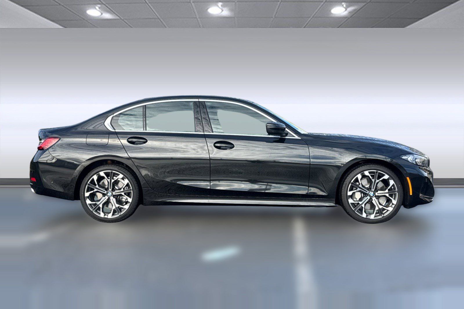 Used 2026 BMW 330i Sedan w/ Premium Package RWD image 8